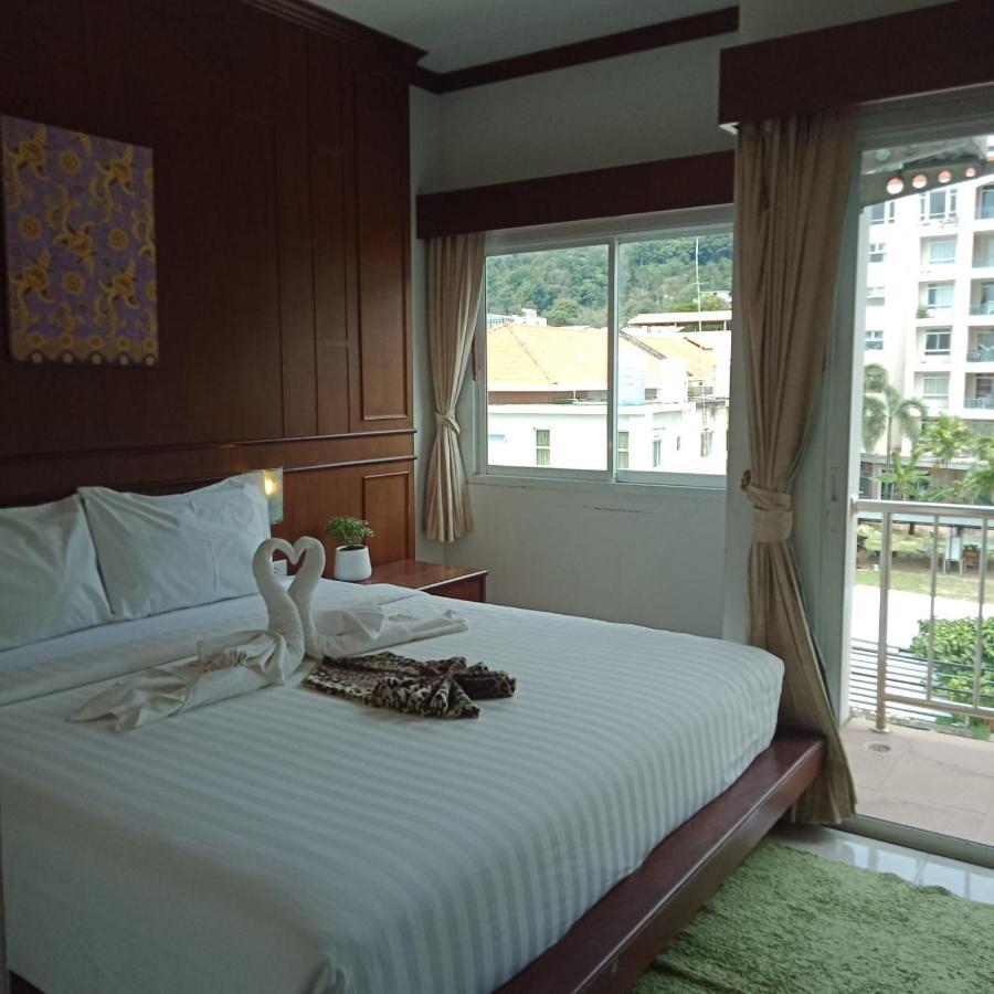 New Forest Patong Luaran gambar